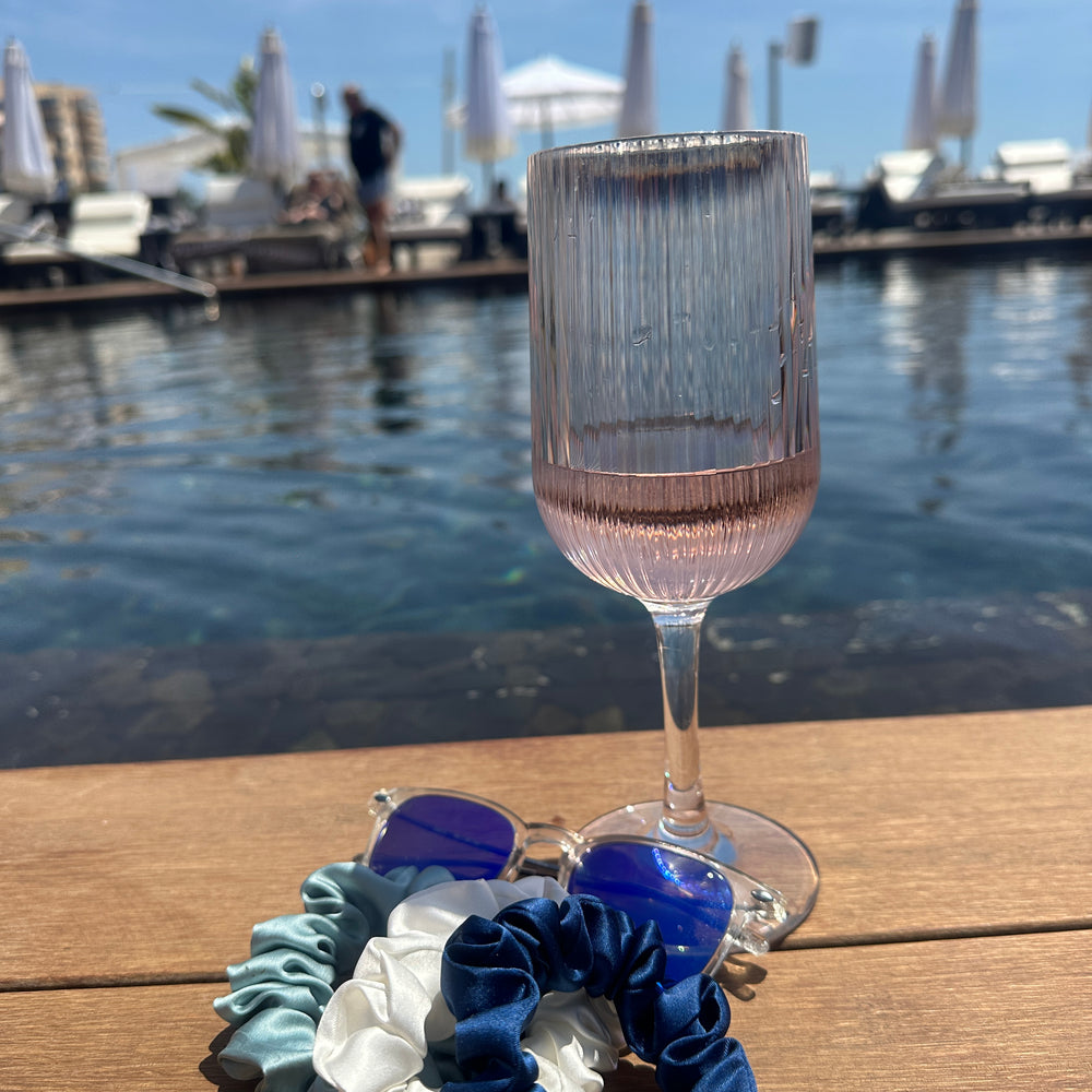 
                      
                        LIMITED Sommer Edition Ocean Vibes 3er Set M - Silk Couture
                      
                    