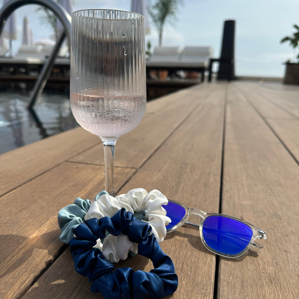 
                      
                        Maulbeerseidenhaargummi limited edition ocean vibes
                      
                    