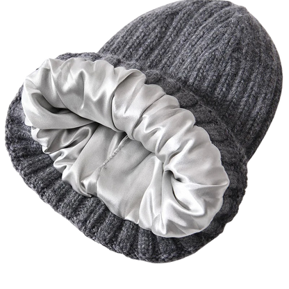 Angora-Woll-Mütze mit Maulbeerseiden-Innenseite