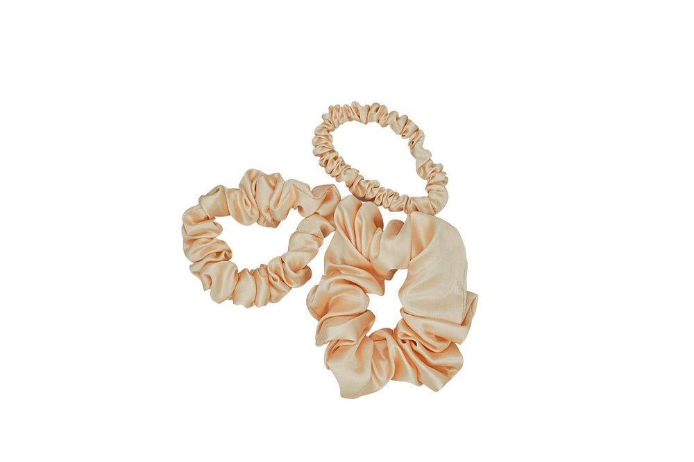 
                      
                        Geschenkidee Maulbeerseiden Haargummis 3er Set alle Größen - Silk Couture
                      
                    