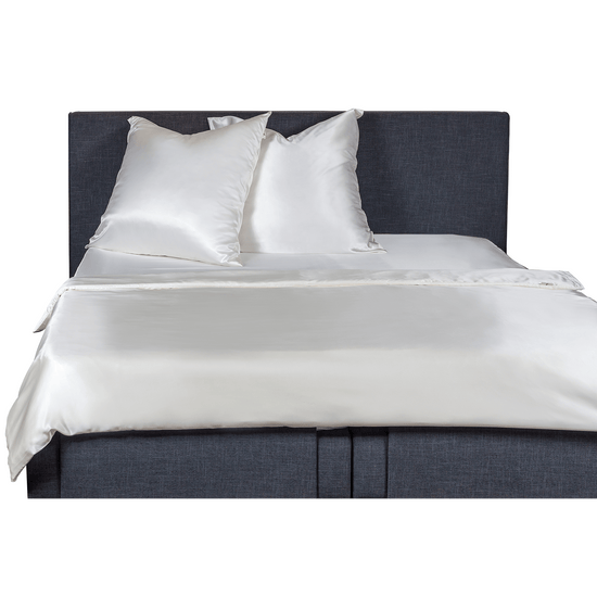 Silk bed linen natural white